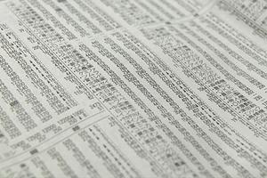 洋服のカビ取り方法と黄ばみ予防の裏技｜おしゃれな衣類を長期保存するための対策法